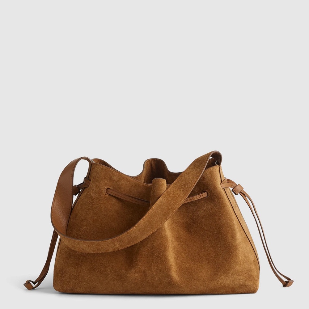 Madewell The Drawstring Bag in Dried Acorn